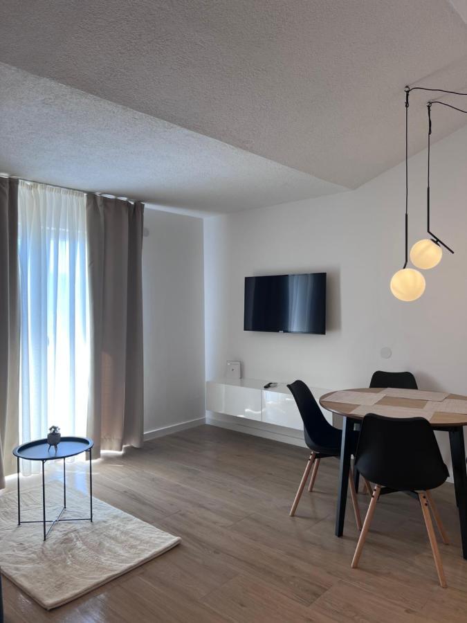 Apartment Nadalina Rogoznica  Zewnętrze zdjęcie